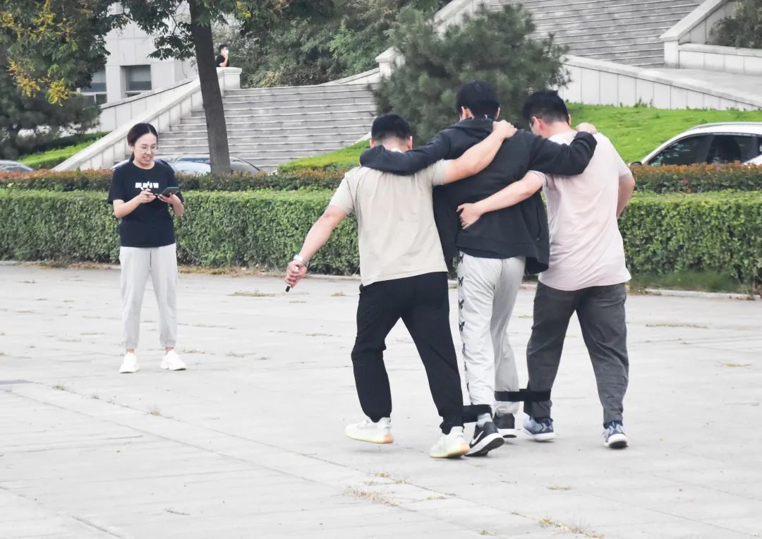 環球軟件舉行“迎中秋，慶國慶”員工趣味運動會