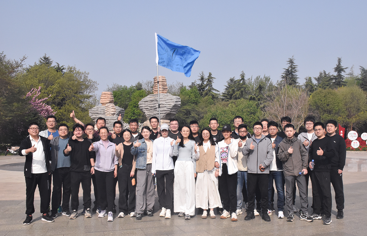 赴春日之約-環球軟件開展“擁抱自然·迎接春天”團建活動