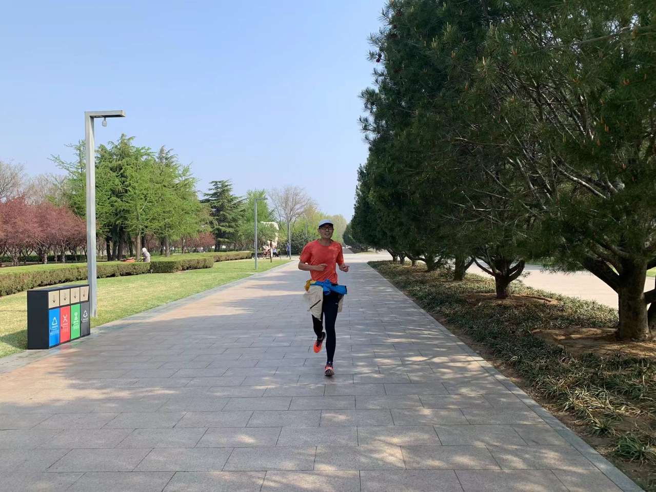 赴春日之約-環球軟件開展“擁抱自然·迎接春天”團建活動