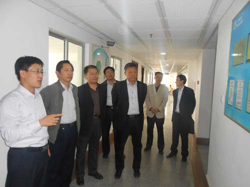 濰坊市人社局領導到我公司考察調研